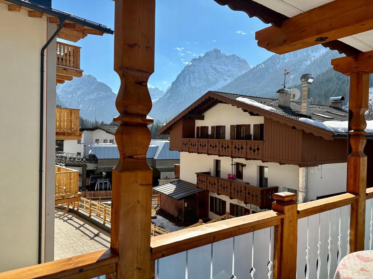B&B Family Accommodation Canazei Bike Friendly Exterior foto
